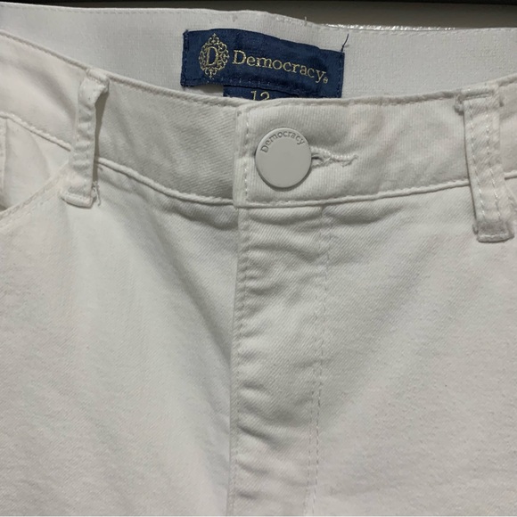 Democracy ab-solution fringe leg size 12 white jeans - Picture 3 of 13